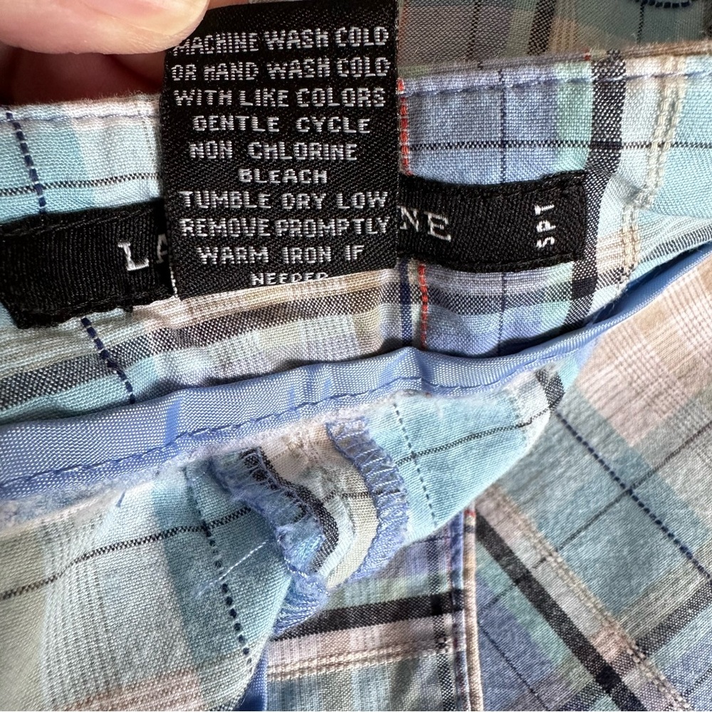 🩷🩷🩷 Larry Levine Women’s Bermuda Style Plaid Shorts, Blue & White Plaid, Size 14 - Picture 9 of 9